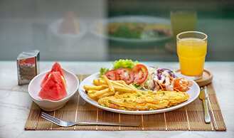 De Lavender Bangkok Hotel