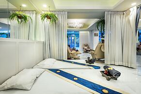 De Lavender Bangkok Hotel