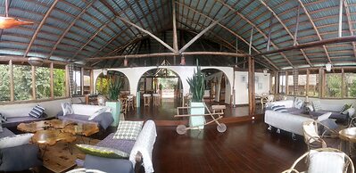Karama Lodge & Spa