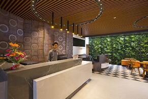 Fountain Tree by TGI