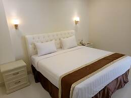 Grand Town Hotel Mandai