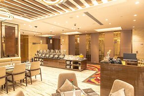 Royal Dragon Hotel