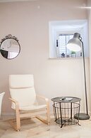 Studio Apartments Emotha