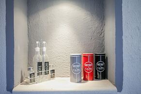 Studio Apartments Emotha