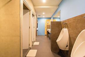 Lazy Sunday Hostel