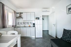 Kaja - right next to the beach