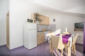 Kaja - right next to the beach