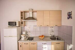 Kaja - right next to the beach