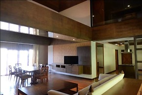 Phuripimarn Penthouse