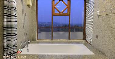 Phuripimarn Penthouse