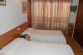 Hostal Villa