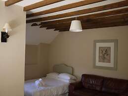 Home Farm Hotel