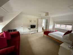 Home Farm Hotel