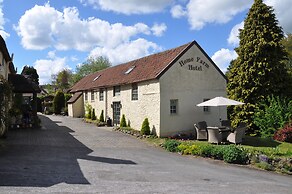 Home Farm Hotel