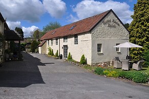 Home Farm Hotel