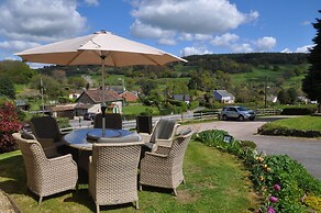 Home Farm Hotel