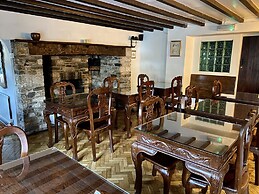 Home Farm Hotel