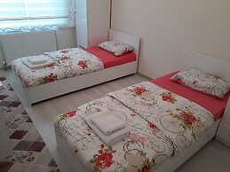 Dr.Aslan Apart Hotel - Airport