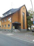 Hotel Henry