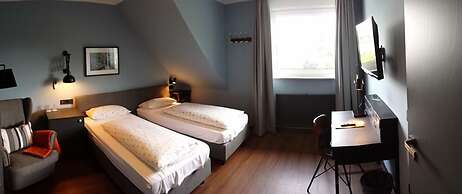 Hotel Henry