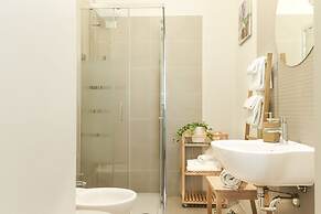 Qaral Bed and Breakfast