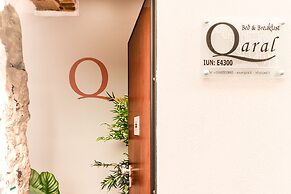 Qaral Bed and Breakfast