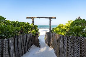 Zanzibar Sunrise at Bandas