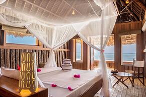 Zanzibar Sunrise at Bandas