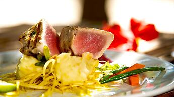 Zanzibar Sunrise at Bandas