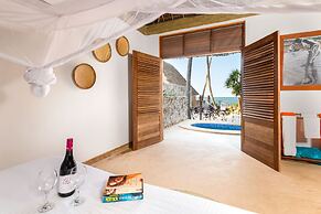 Zanzibar Sunrise at Bandas