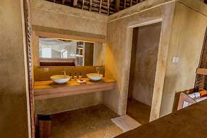 Zanzibar Sunrise at Bandas