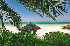 Zanzibar Sunrise at Bandas