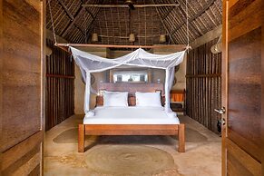 Zanzibar Sunrise at Bandas