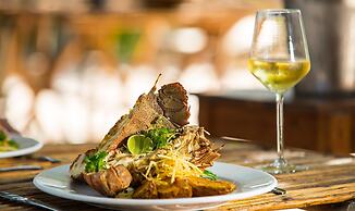 Zanzibar Sunrise at Bandas