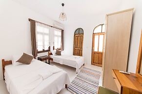 Old Kalamaki Pansiyon