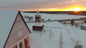 Filipsborg, the Arctic Mansion