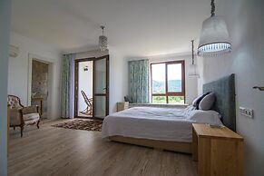 Villa Kaya Peace 4 Bedroom