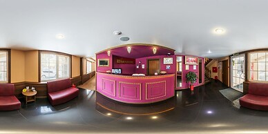 Malinki Hotel