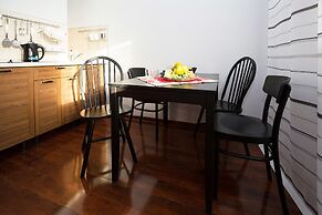 Apartment Etazhydaily Belinskogo