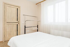 Apartment Etazhydaily Belinskogo