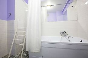 Apartment Etazhydaily Belinskogo