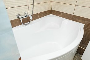 Apartment Etazhydaily Belinskogo