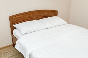 Apartment Etazhydaily Belinskogo