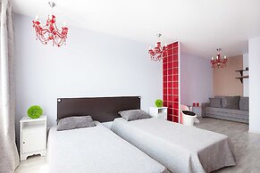 Apartment Etazhydaily Belinskogo