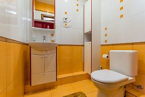 Apartment Etazhydaily Belinskogo