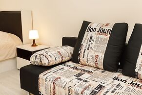 Apartment Etazhydaily Belinskogo