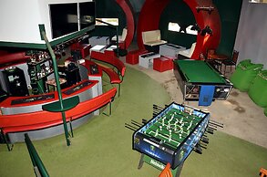 Parklands Shade Hotel