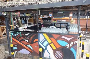 Parklands Shade Hotel