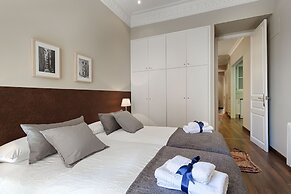 Habitat Apartments Eixample Balconies