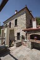 Thalia Traditional Guest House